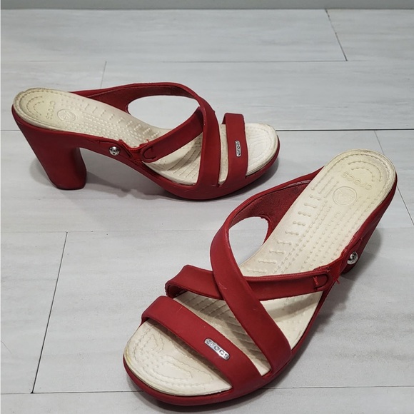 Red Croc Cyprus Heels - Picture 1 of 8